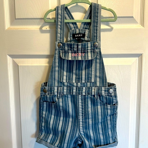 BNWT Girls DKNY short overalls size 6X - Picture 1 of 5